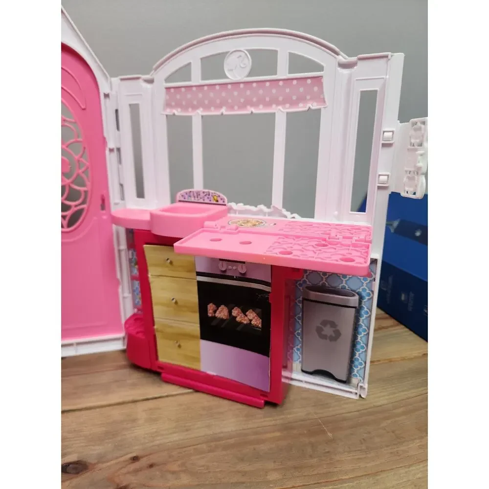 Barbie Glam Getaway Fold N Go House Play Set Mattel 2014 Portable Dollhouse